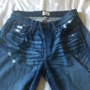 Jcrew Slim Broken in Boyfriend, 26
